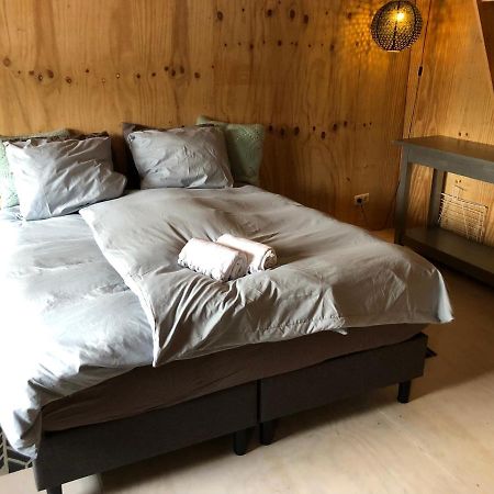 Cabin In The Green - Near Amsterdam 펠선자위트 외부 사진